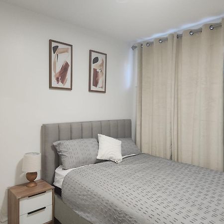 Brand New Deluxe 2 Bedroom Suite With Ac & Den YYC المظهر الخارجي الصورة